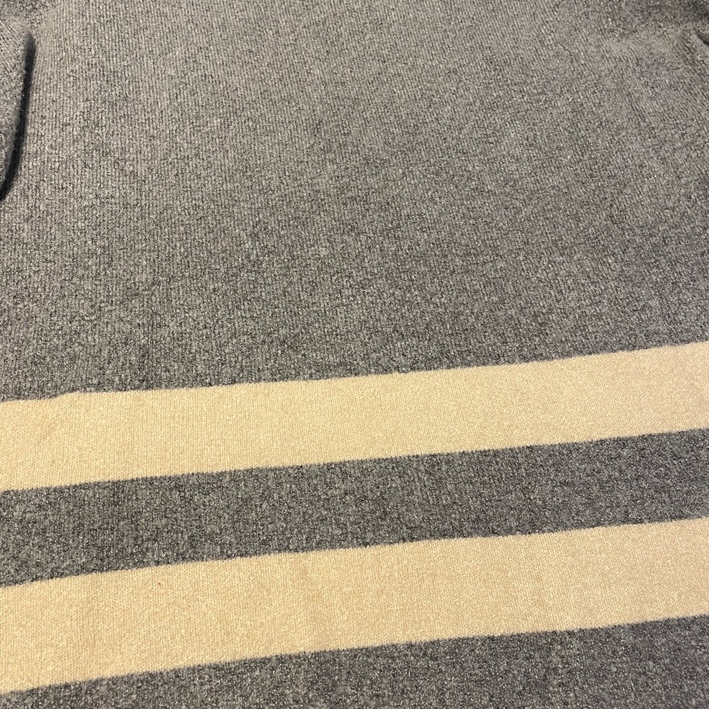 Lightweight sweater - Picture 3 of 5